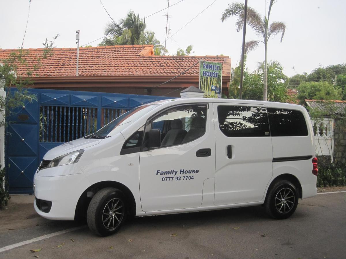 Ferienwohnung Familyhouse Negombo Exterior foto